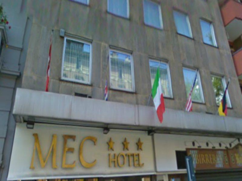 Hotel Mec Милан Экстерьер фото